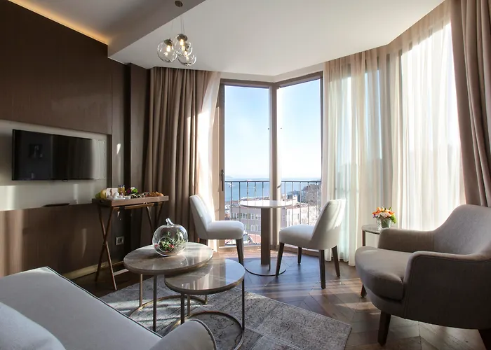 Noble22 Suites-Special Category